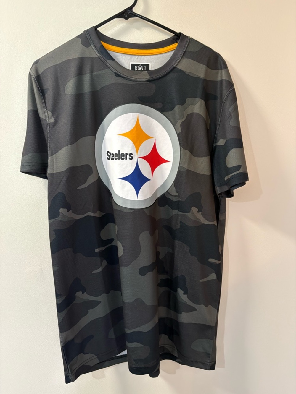 NFL Pittsburgh Steelers Black Camo Logo Tee